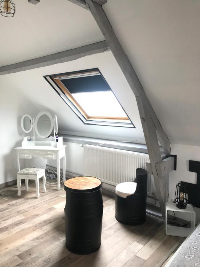 Chambre D'Hotes "Coquelicot" Nurlu Eksteriør bilde